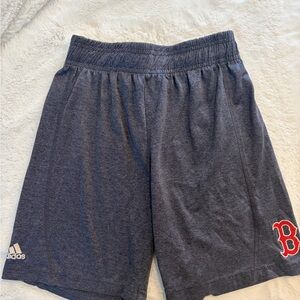 Adidas Youth Dark Gray Athletic Shorts Red Sox logo Sz small (8)
